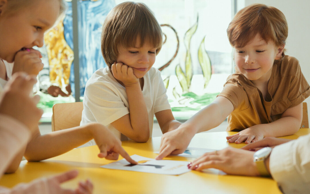 La importancia de la logopedia en el desarrollo de habilidades sociales en niños